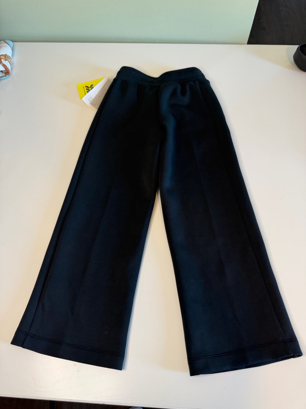 all in motion Black Wide-Leg Jogger Sweatpants - Picture 2 of 3
